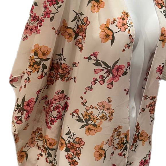 No Boundaries top - Picture 4 of 7